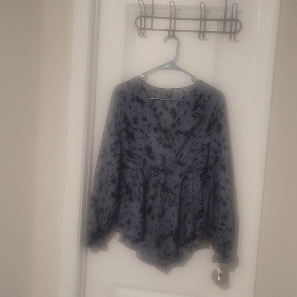 Flowy blouse - Picture 1 of 1